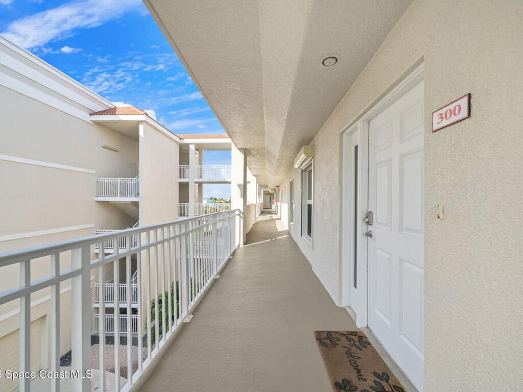 125 Pulsipher Avenue, Cocoa Beach, FL 32931