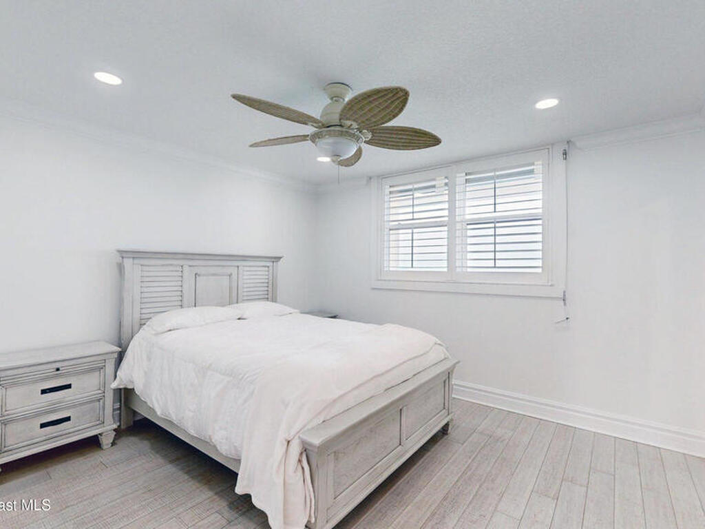 2815 S Atlantic Avenue, Cocoa Beach, FL 32931