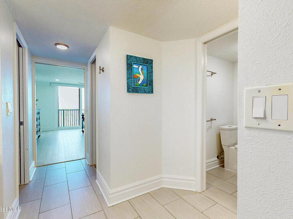 2815 S Atlantic Avenue, Cocoa Beach, FL 32931