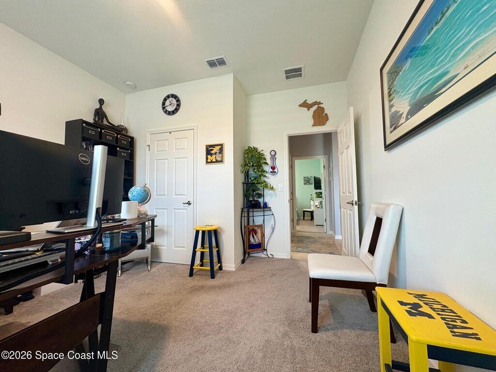 8352 Laguna Circle, Micco, FL 32976