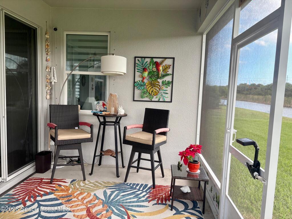 8352 Laguna Circle, Micco, FL 32976