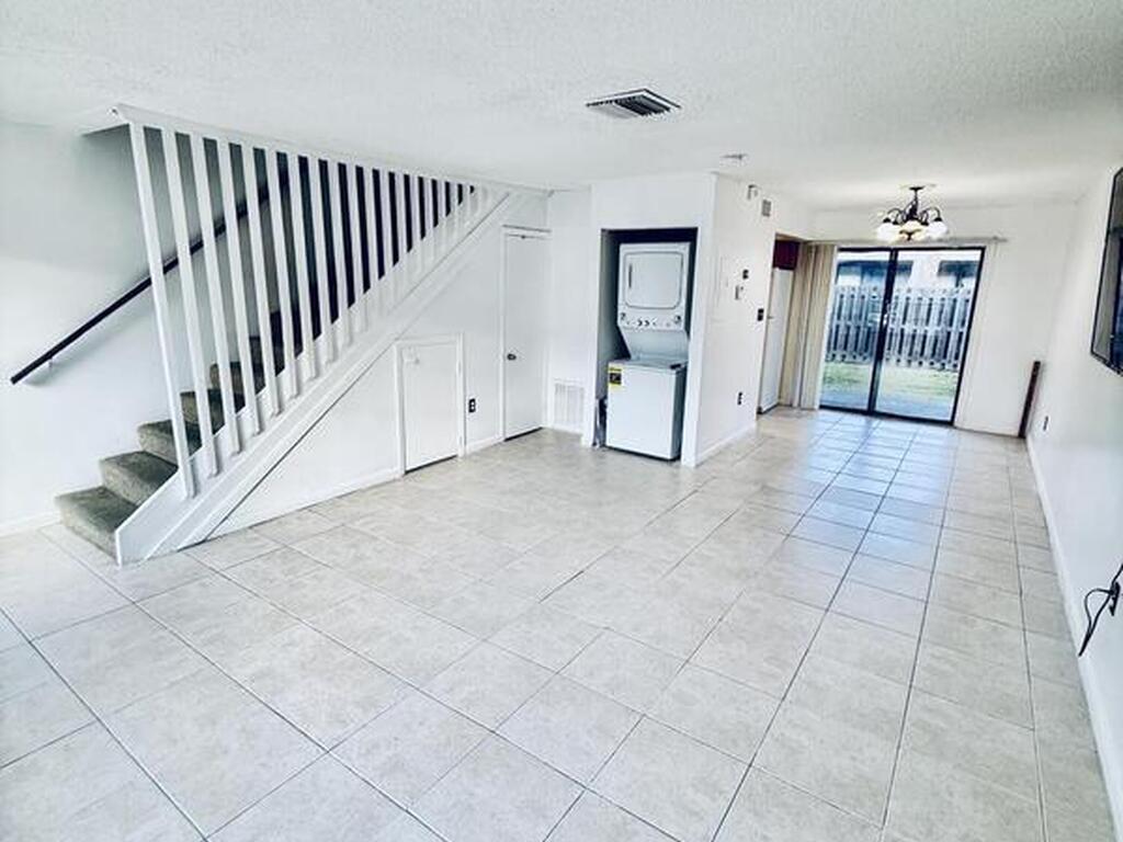 1301 Arlington Lane, Palm Bay, FL 32905