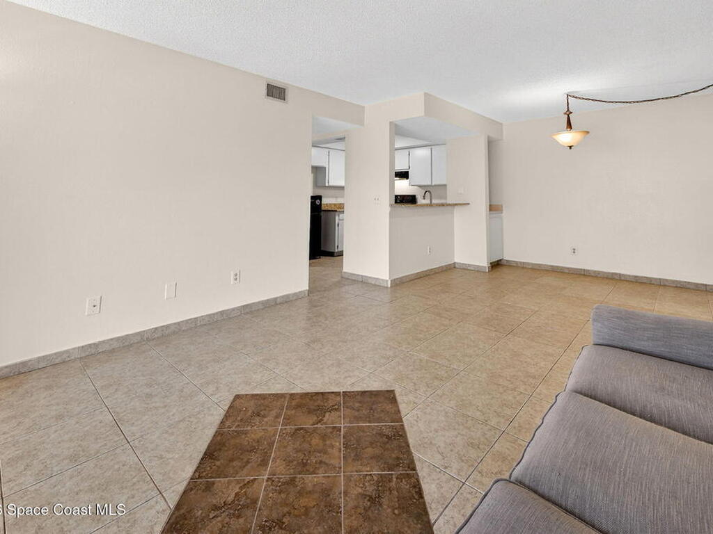 975 Sonesta Avenue, Palm Bay, FL 32905