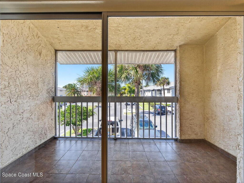 975 Sonesta Avenue, Palm Bay, FL 32905