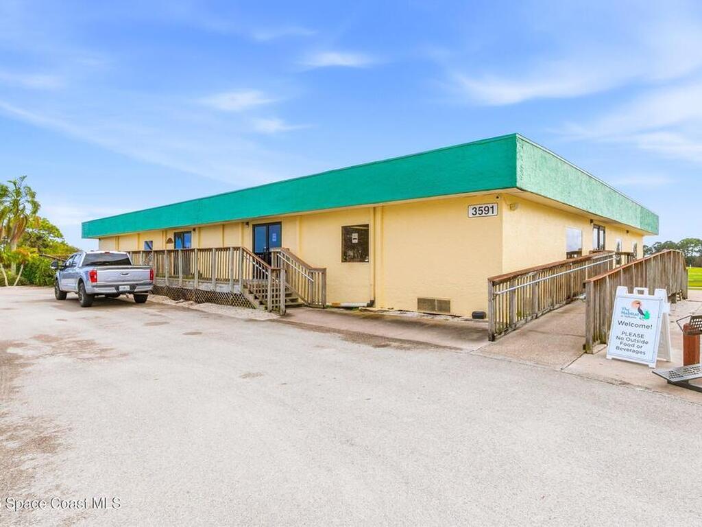 3995 Corey Road, Grant-Valkaria, FL 32950