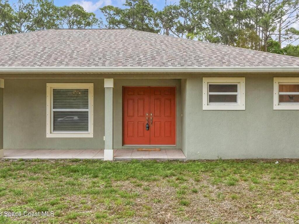 3995 Corey Road, Grant-Valkaria, FL 32950