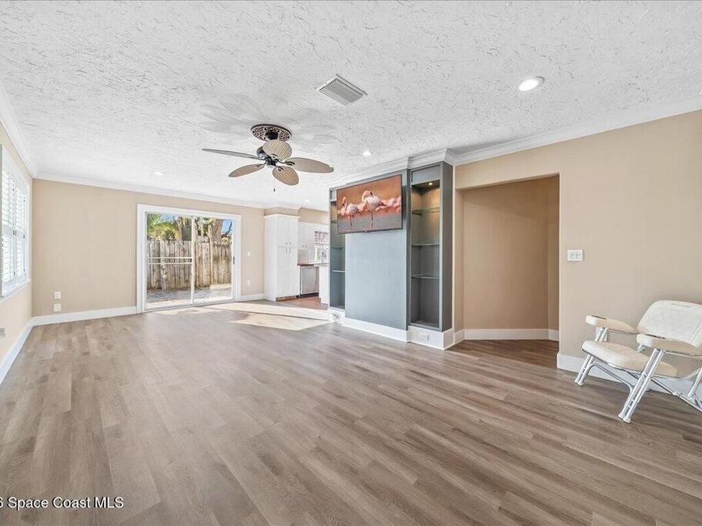 9670 Mockingbird Lane, Micco, FL 32976