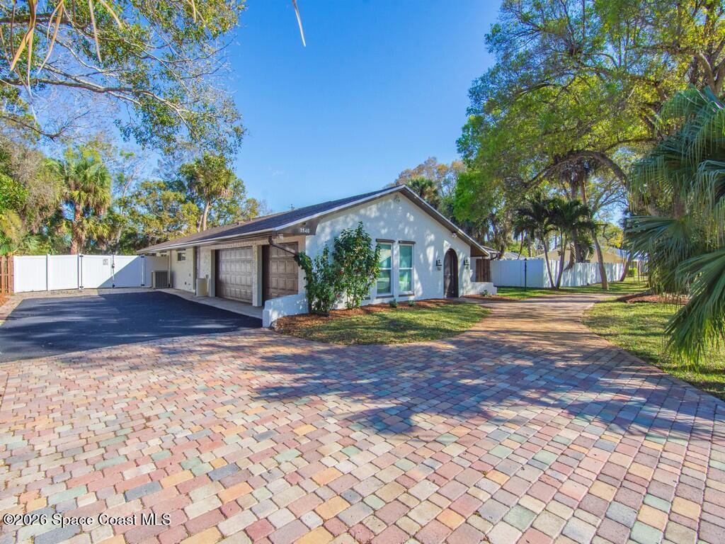 1546 35th Avenue, Vero Beach, FL 32960
