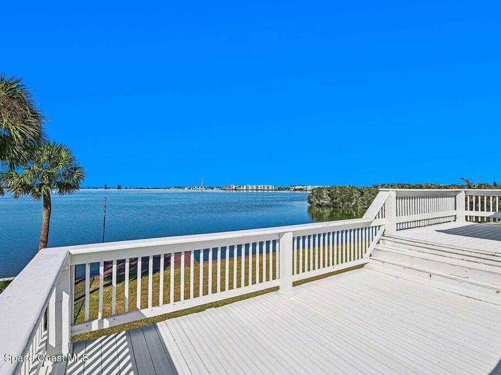 157 Saint Croix Avenue, Cocoa Beach, FL 32931