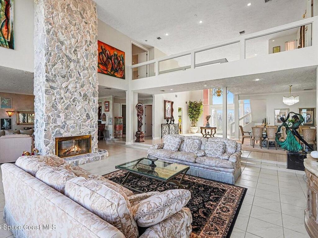 157 Saint Croix Avenue, Cocoa Beach, FL 32931