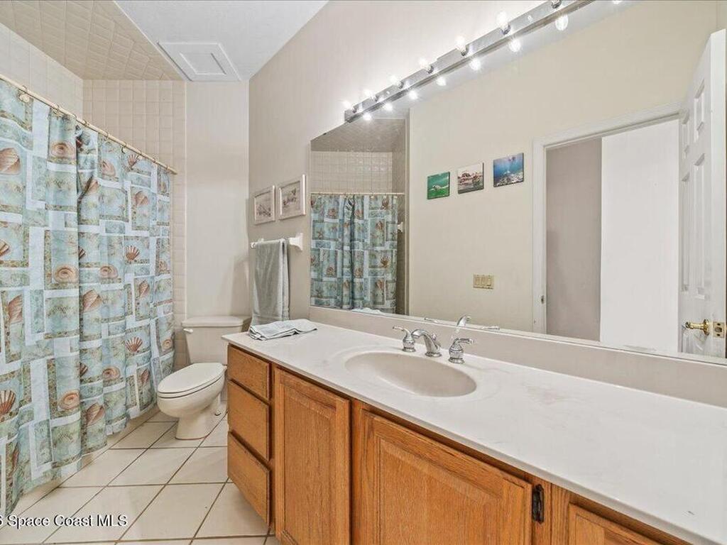 594 Hummingbird Drive, Indialantic, FL 32903