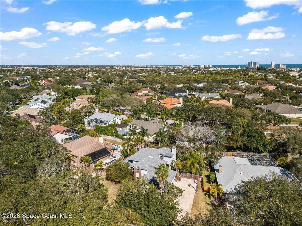 594 Hummingbird Drive, Indialantic, FL 32903