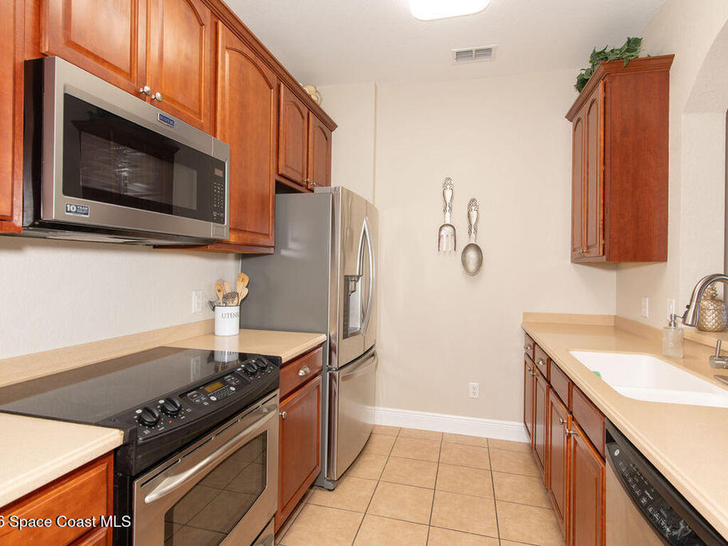 1576 Peregrine Circle, Rockledge, FL 32955