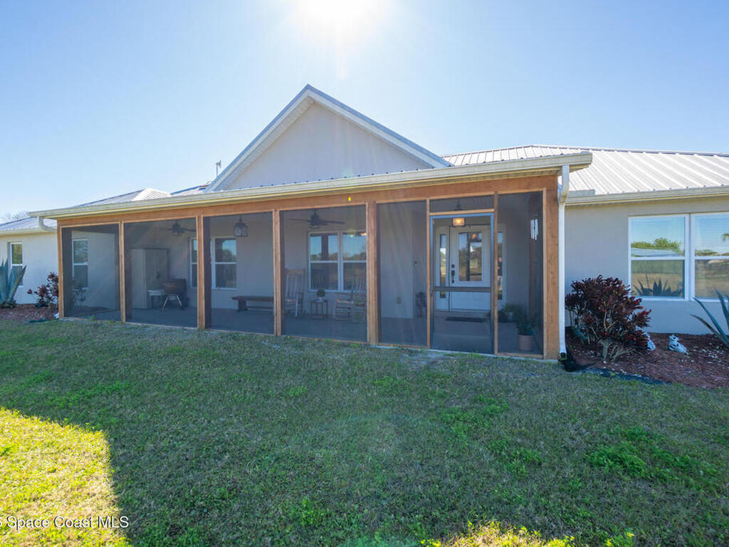 3440 Hammock Road, Mims, FL 32754