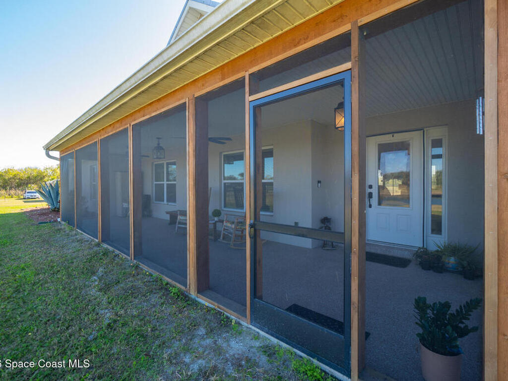 3440 Hammock Road, Mims, FL 32754