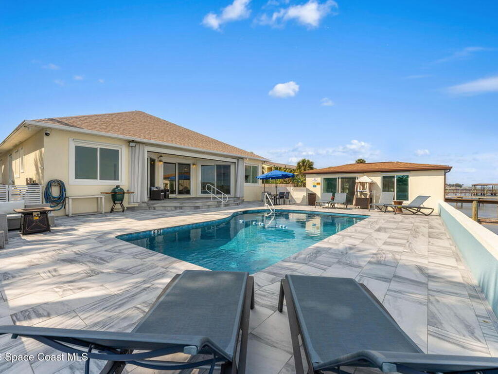 2189 Pineapple Avenue, Melbourne, FL 32935