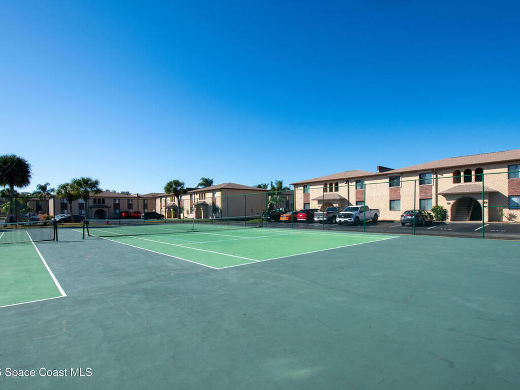 130 San Paulo Court, West Melbourne, FL 32904