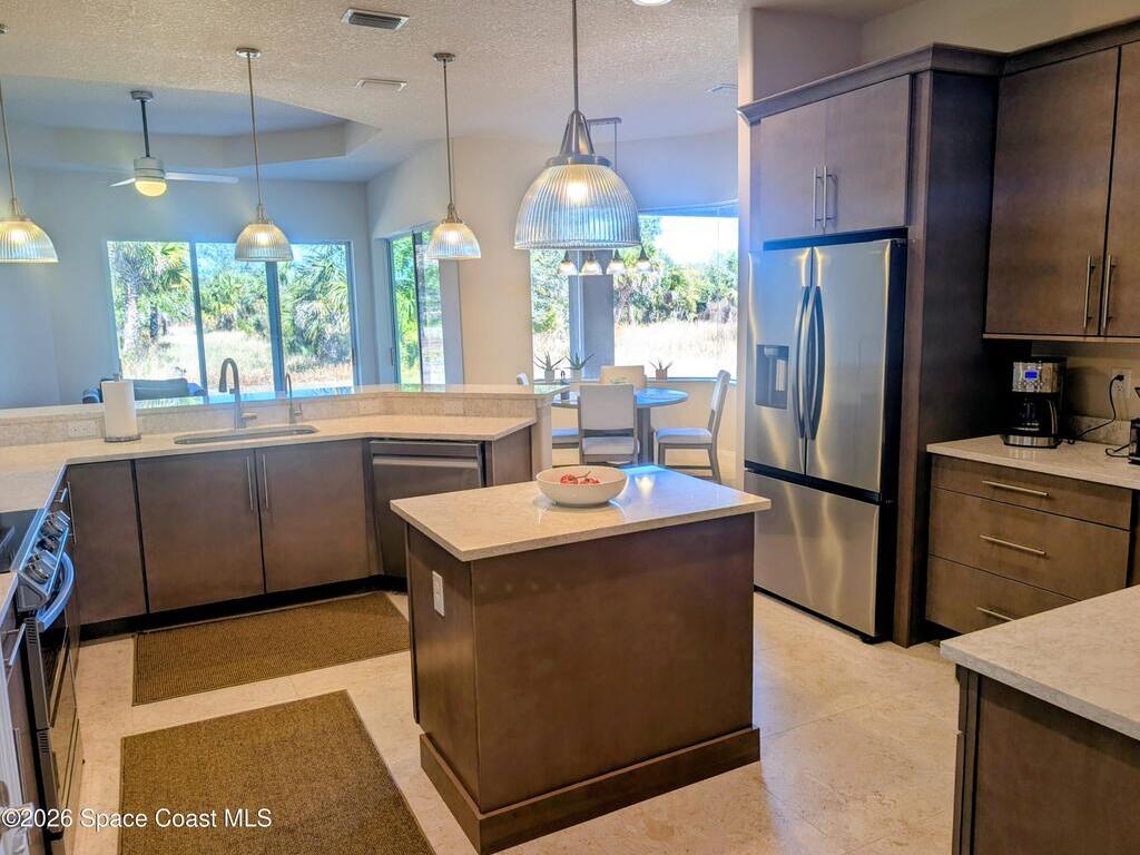 332 Pinto Lane, Palm Bay, FL 32909