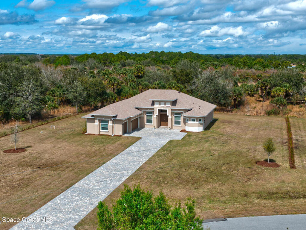 332 Pinto Lane, Palm Bay, FL 32909