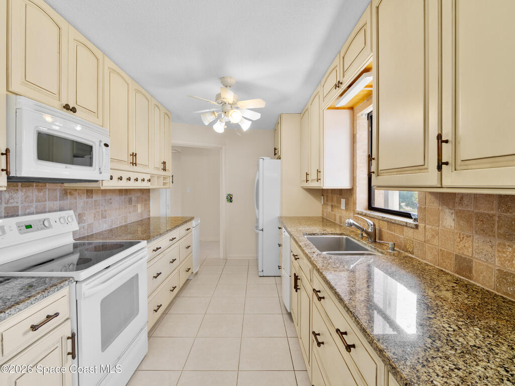 921 S 4th Street, Cocoa Beach, FL 32931