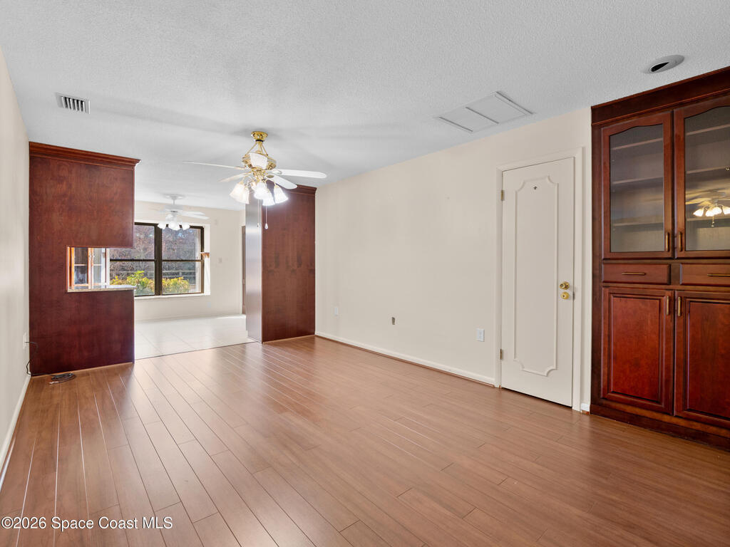 921 S 4th Street, Cocoa Beach, FL 32931