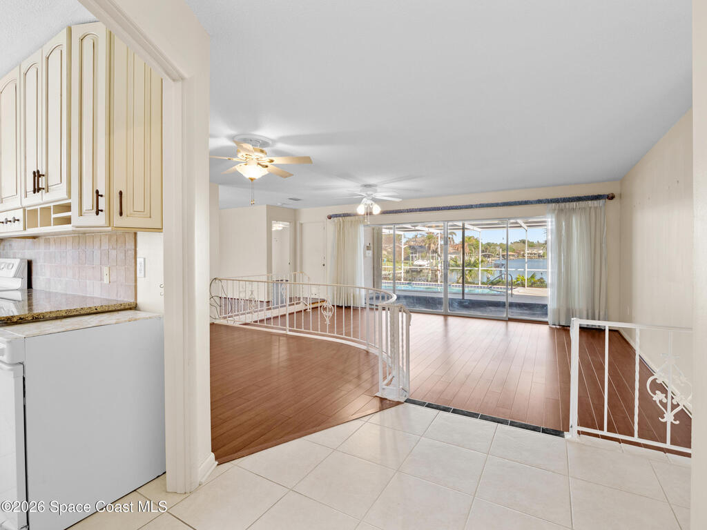 921 S 4th Street, Cocoa Beach, FL 32931