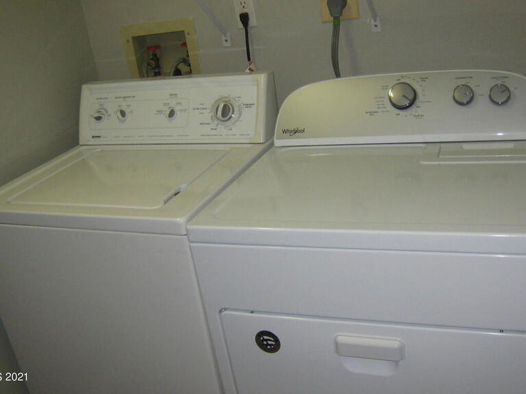 125 Escambia Lane, Cocoa Beach, FL 32931