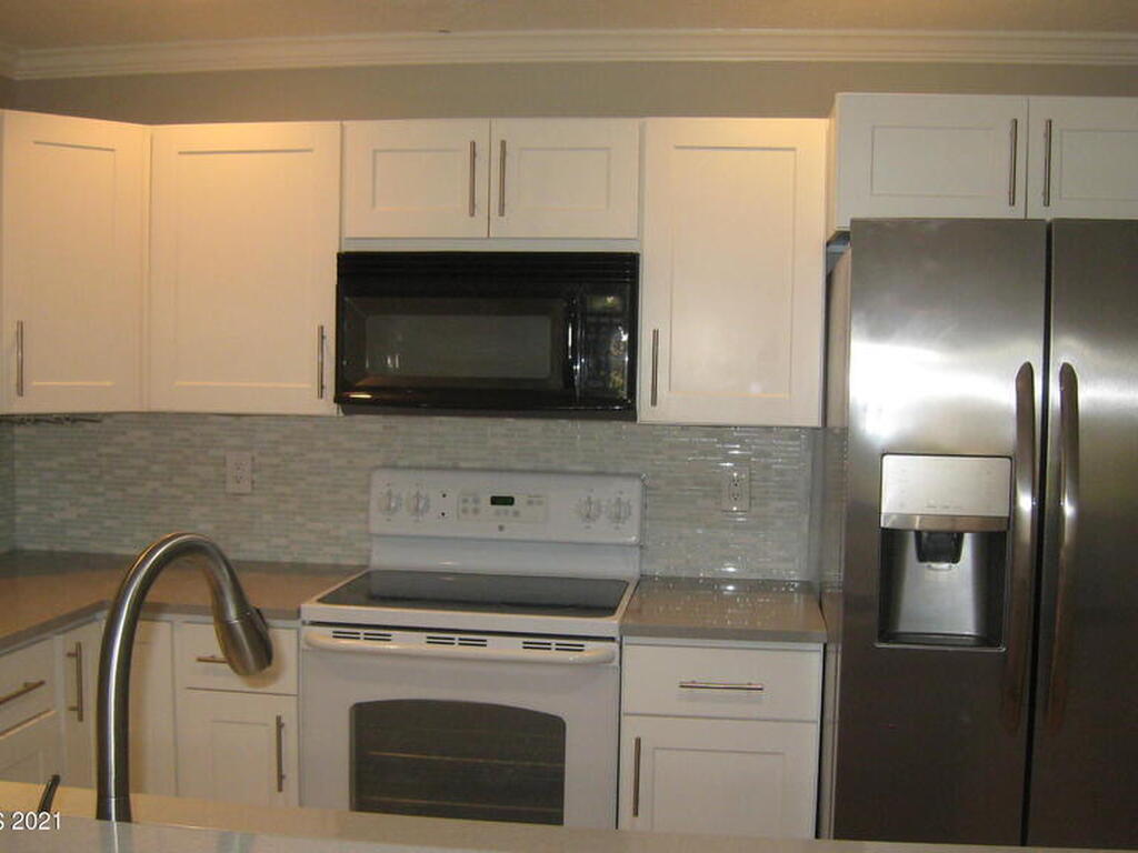 125 Escambia Lane, Cocoa Beach, FL 32931