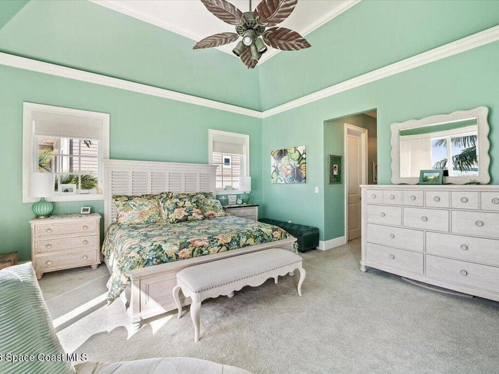 2555 S Tropical Trail, Merritt Island, FL 32952