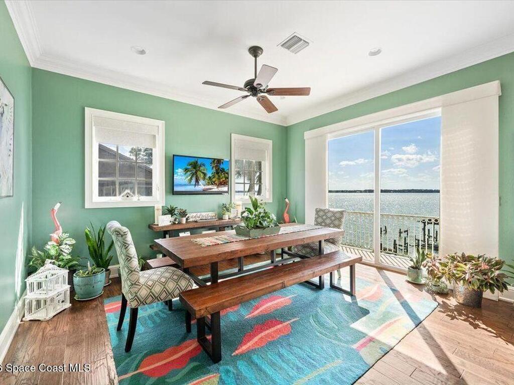 2555 S Tropical Trail, Merritt Island, FL 32952