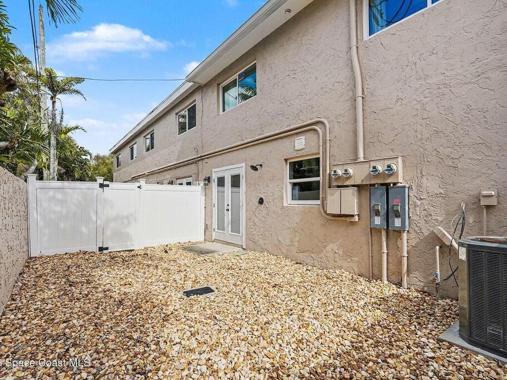 1280 N Jimmy Buffett Memorial Highway, Satellite Beach, FL 32937