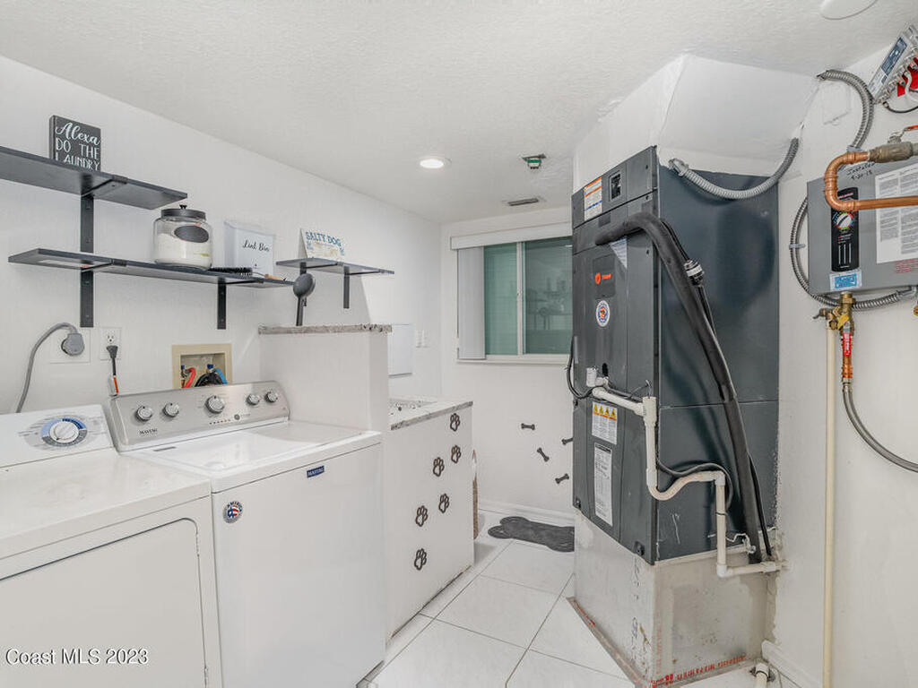 188 Pinellas Lane, Cocoa Beach, FL 32931