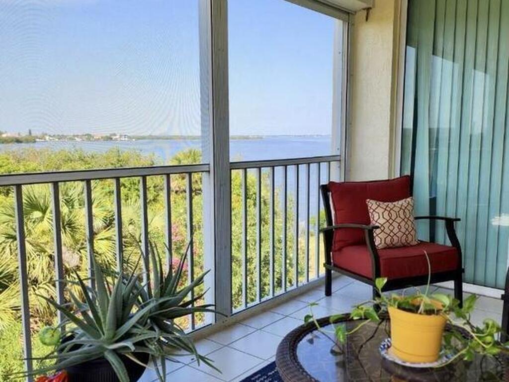 188 Pinellas Lane, Cocoa Beach, FL 32931