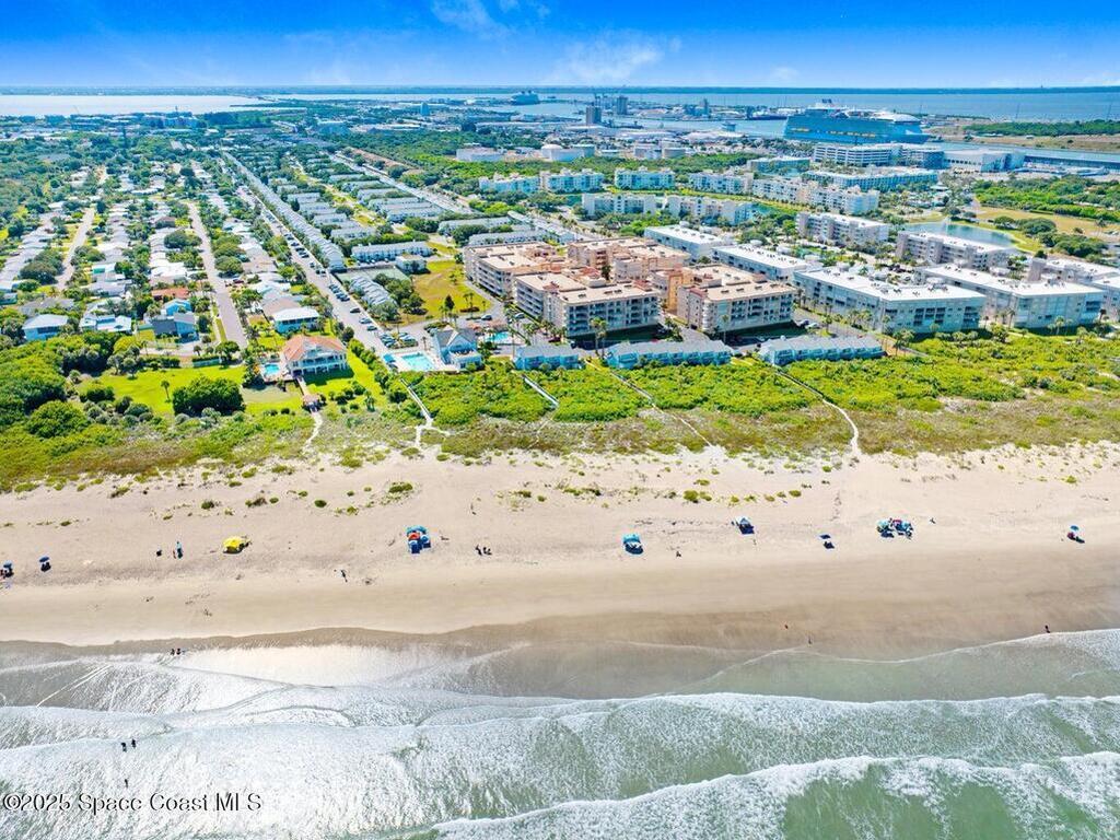 652 Seaport Boulevard, Cape Canaveral, FL 32920