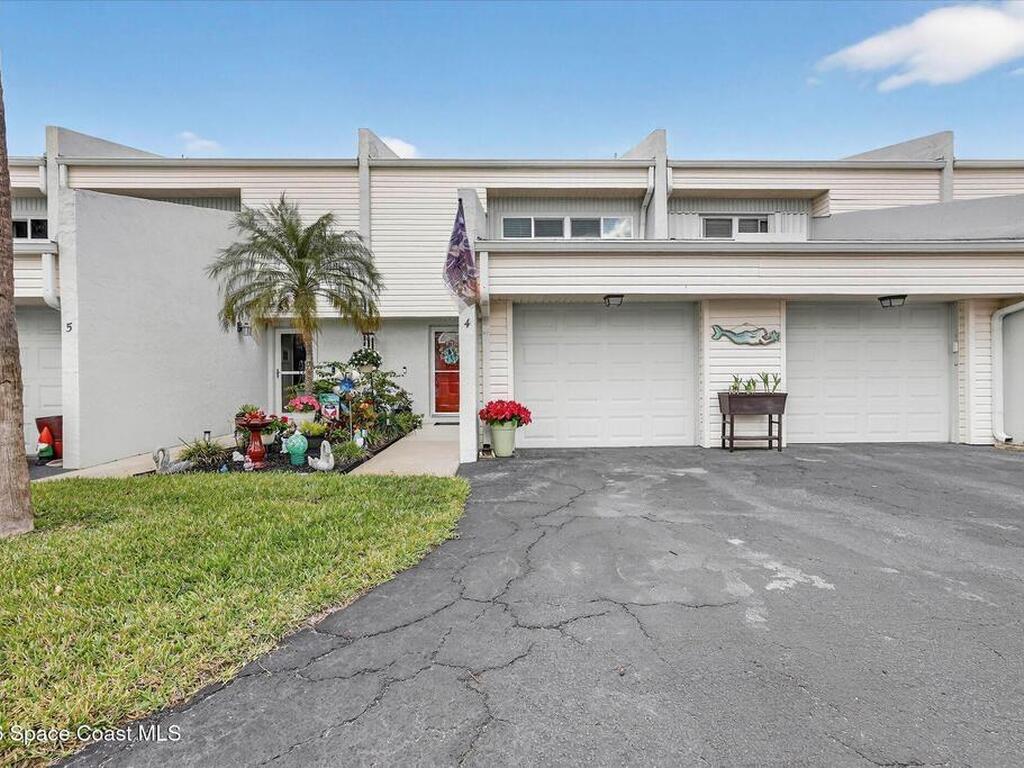 800 Poinsetta Drive, Indian Harbour Beach, FL 32937