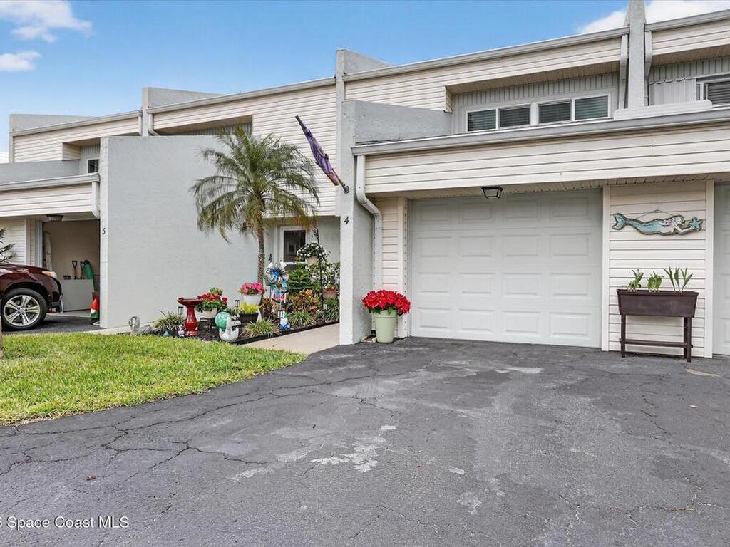 800 Poinsetta Drive, Indian Harbour Beach, FL 32937