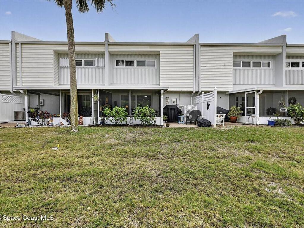 800 Poinsetta Drive, Indian Harbour Beach, FL 32937