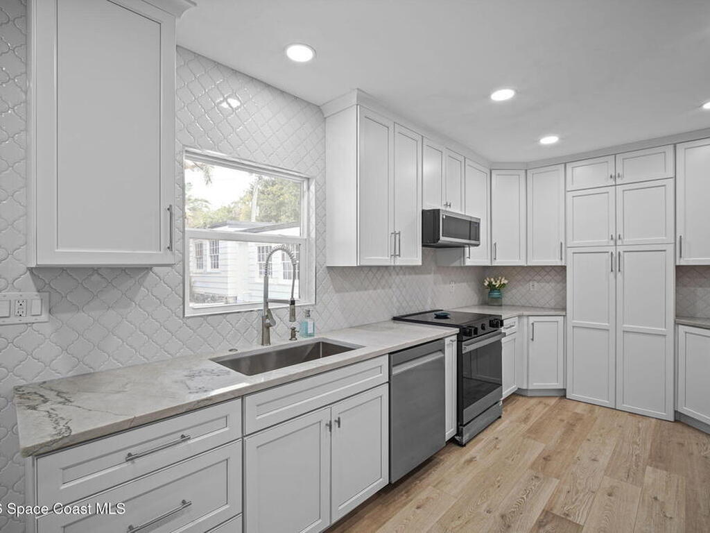 803 N Indian River Drive, Cocoa, FL 32922