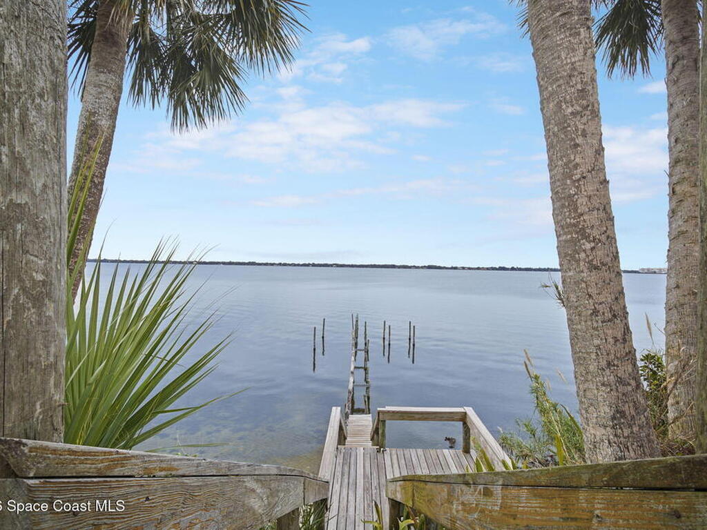 803 N Indian River Drive, Cocoa, FL 32922