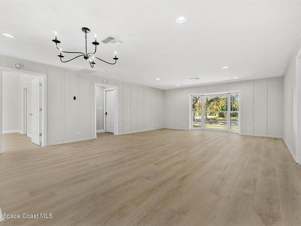 517 N River Oaks Drive, Indialantic, FL 32903