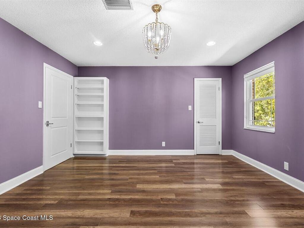 517 N River Oaks Drive, Indialantic, FL 32903