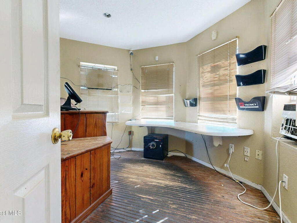 142 N Atlantic Avenue, Cocoa Beach, FL 32931