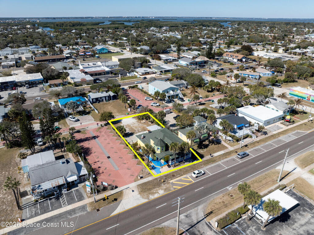 142 N Atlantic Avenue, Cocoa Beach, FL 32931