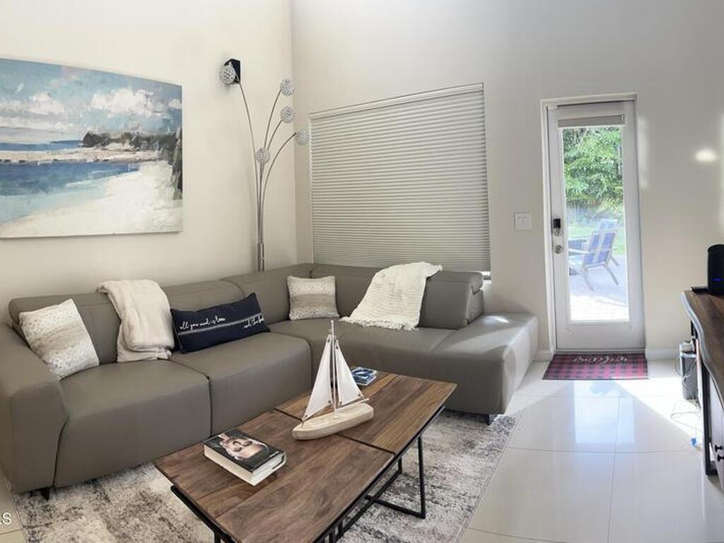 1335 Lara Circle, Rockledge, FL 32955