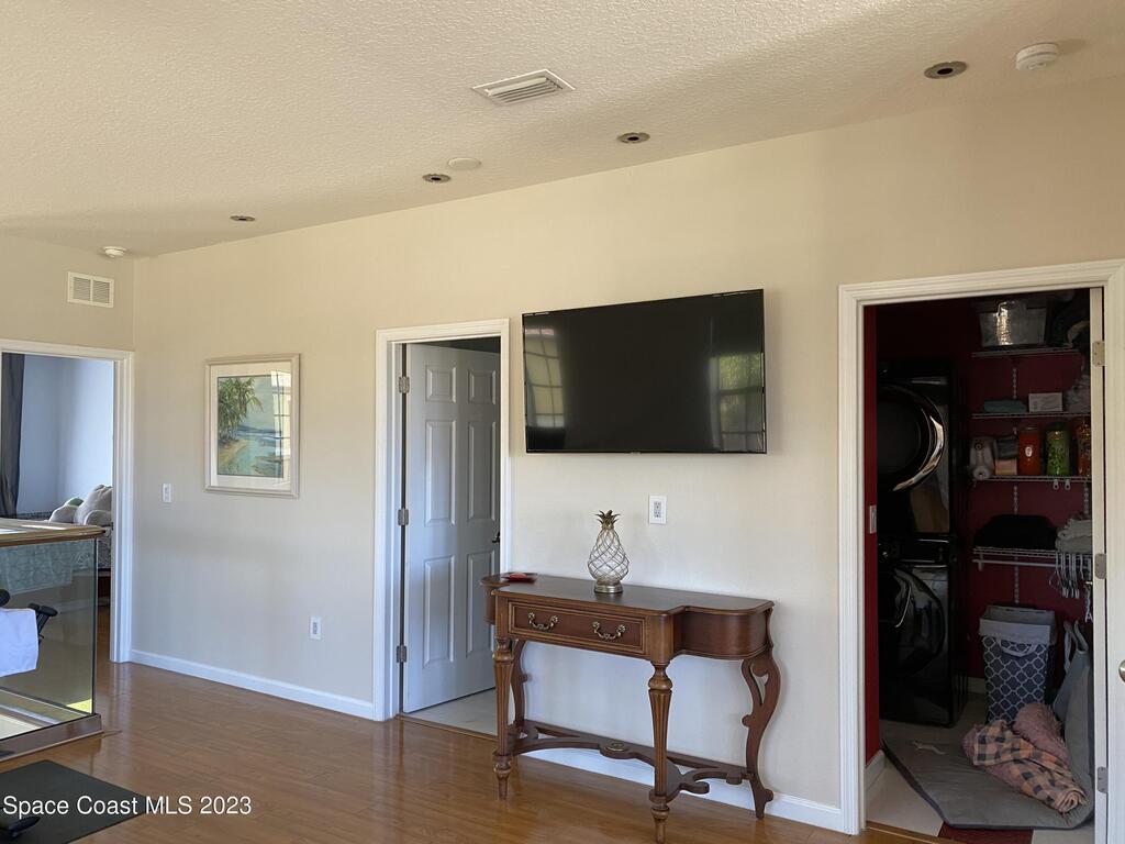 1335 Lara Circle, Rockledge, FL 32955