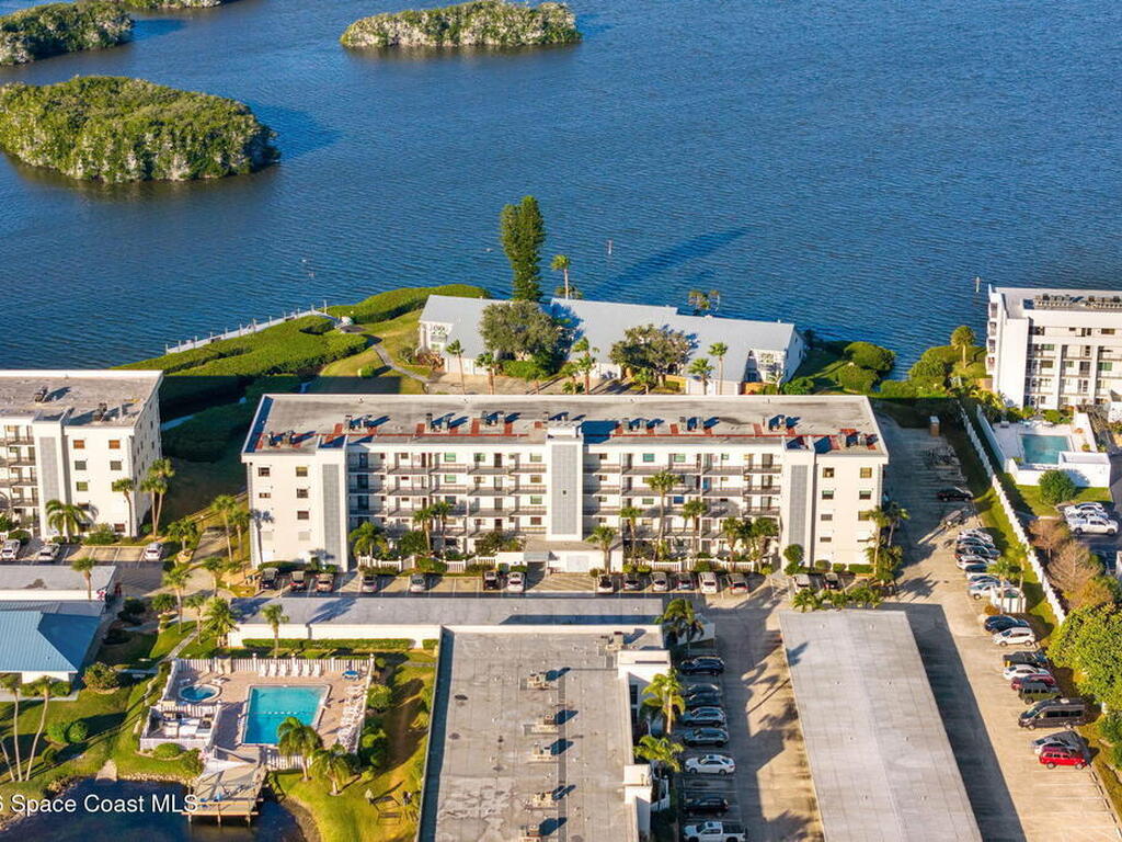 3165 N Atlantic Avenue, Cocoa Beach, FL 32931