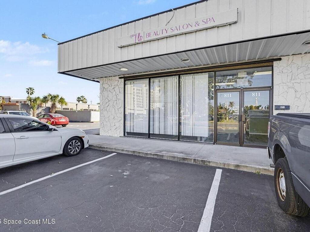 811 E Hibiscus Boulevard, Melbourne, FL 32901