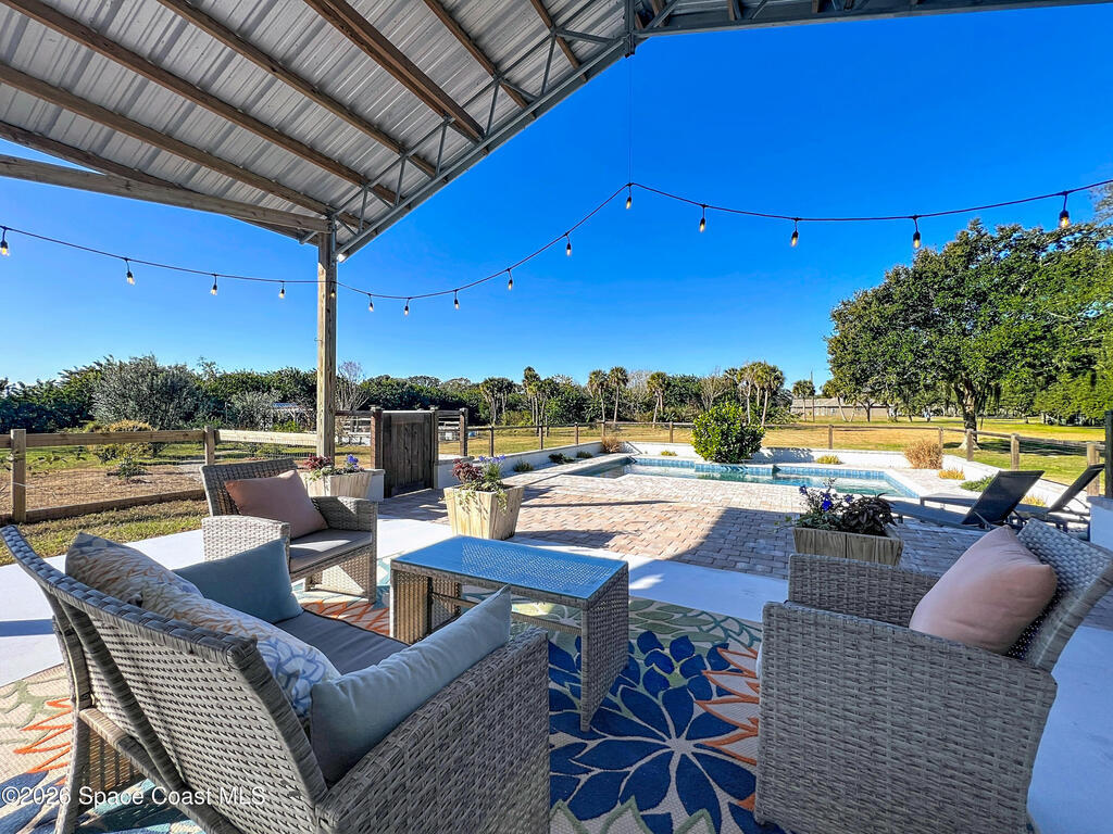 2940 Flounder Creek Road, Mims, FL 32754