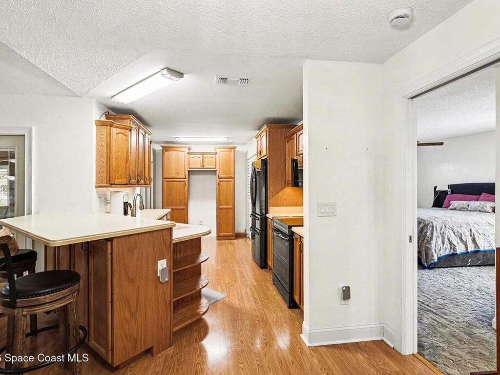 457 Wildwood Avenue, Palm Bay, FL 32908