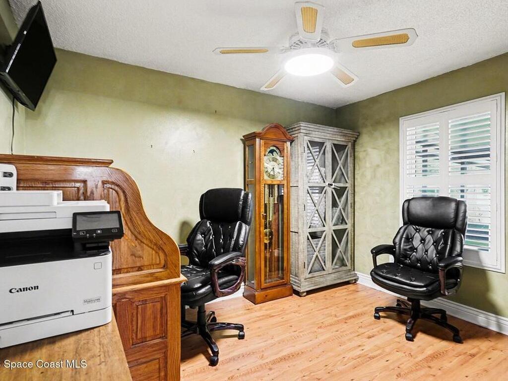 457 Wildwood Avenue, Palm Bay, FL 32908